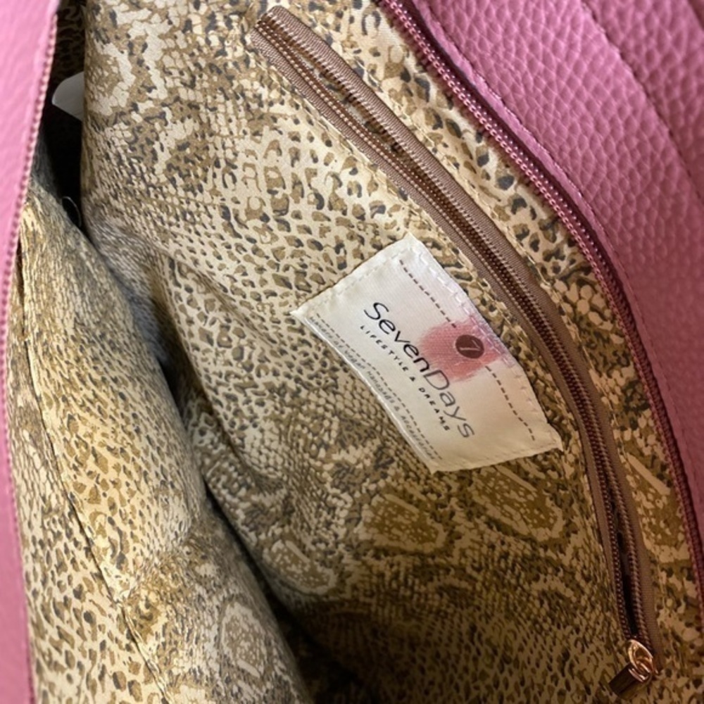 Seven Days Muave Tote - Picture 3 of 10